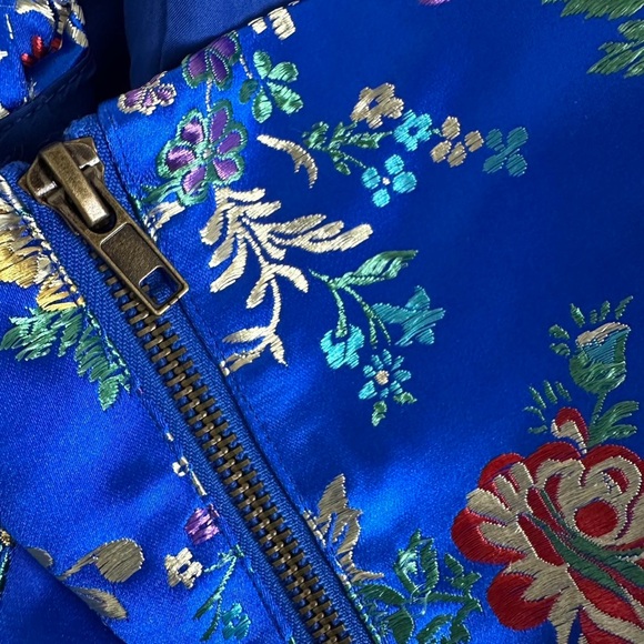 Forever 21 Embroidered Crop Top, Blue - Picture 3 of 6